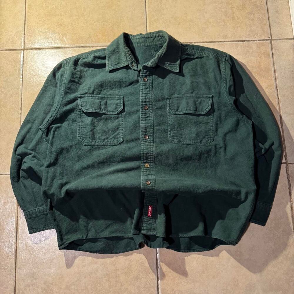 Y2k levis green button up Size XL in Mens